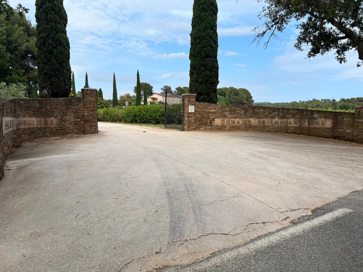 Appartement Unique Dans Le Domaine De La Sangliere Bormes-les-Mimosas Extérieur photo